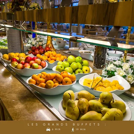 Le Convivial ~ Climatisation ~ Terrasse ~ Halles Apartman *